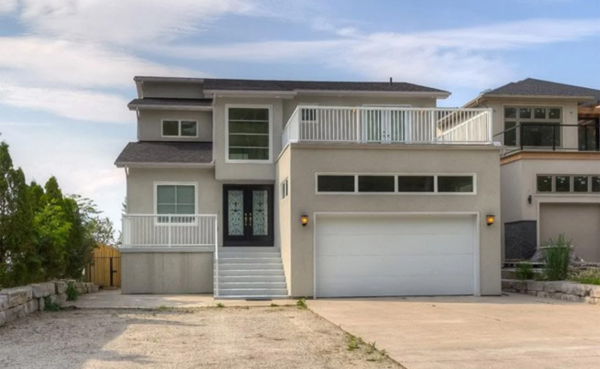 Toronto Life Article image of a beach house