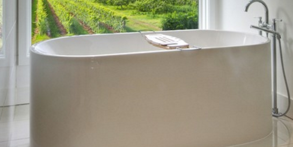 8 Blissful Bathtubs For Spa-Worthy Evenings | foxmarin.ca