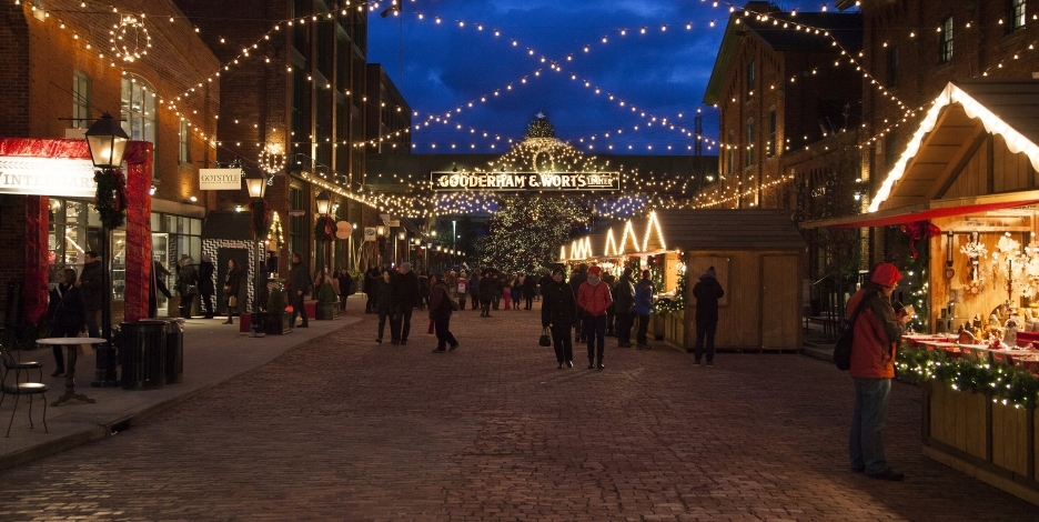 Top 6 Holiday Markets to Visit in Toronto | foxmarin.ca