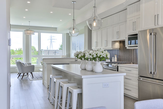 105 Beaver Avenue | foxmarin.ca