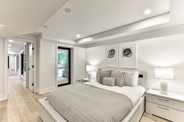 1266 Minaki Road | foxmarin.ca