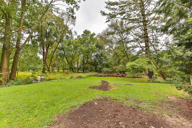 1266 Minaki Road | foxmarin.ca