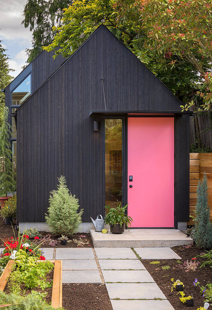 Home Exterior Upgrades: Paint the Front Door | foxmarin.ca