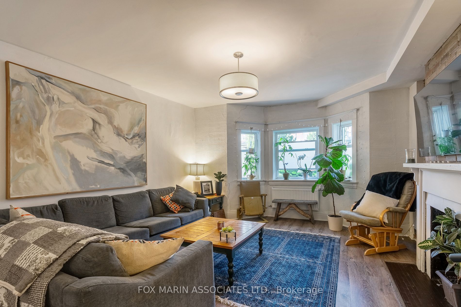 1-534 Palmerston Blvd | For Rent | Fox Marin